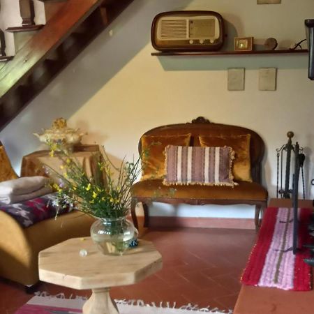 Al Casale Da Rossana Villa Santo Bagnena Exteriör bild